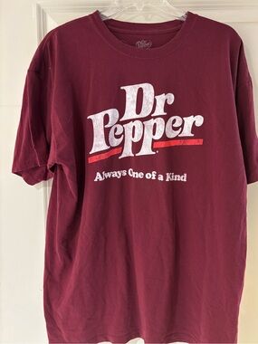 Dr. Pepper Always One Of A Kind Men’s Short Sleeve Cotton T-Shirt Size XL EUC